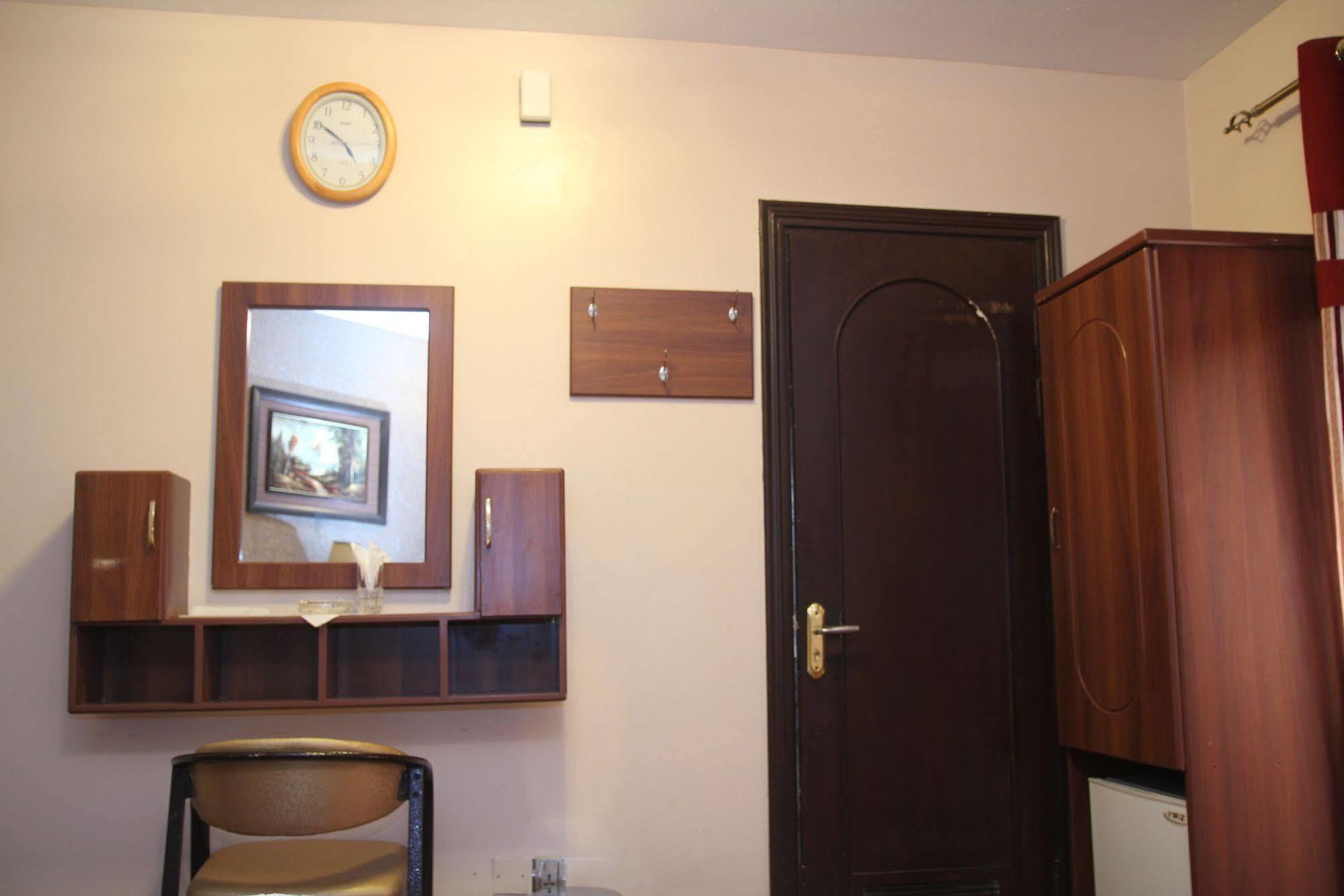Oyo 329 Down Town Hotel Dubai Luaran gambar