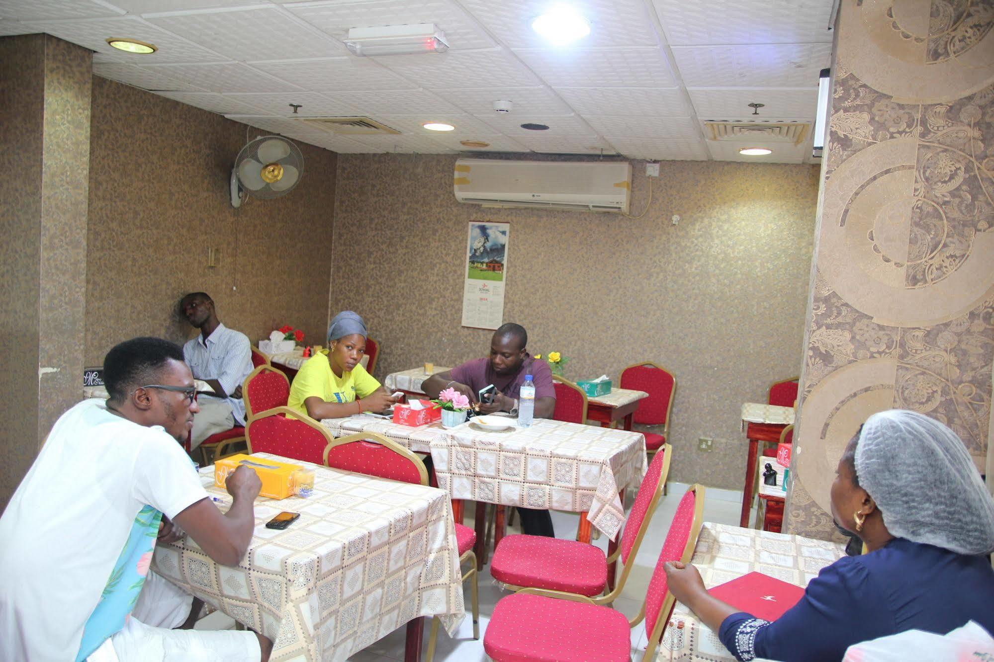 Oyo 329 Down Town Hotel Dubai Luaran gambar